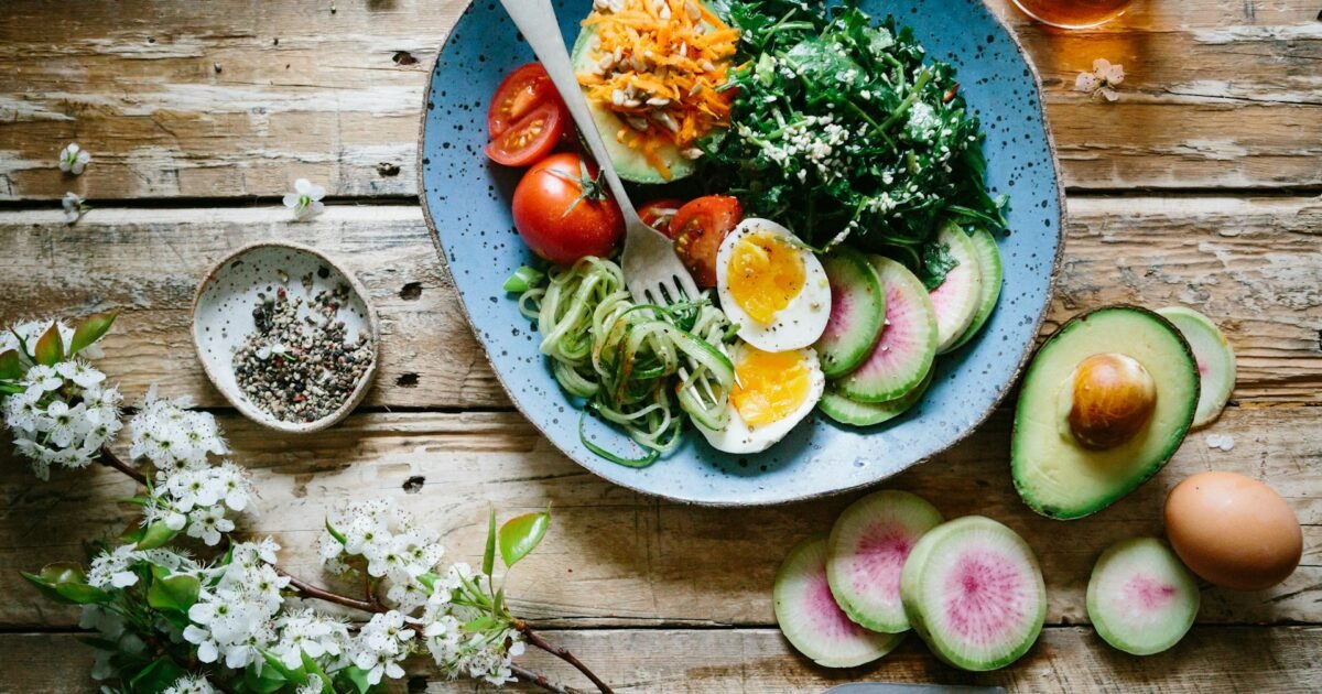 Calorie Calculator for Weight Loss: Find Your Exact Daily Target (2026)