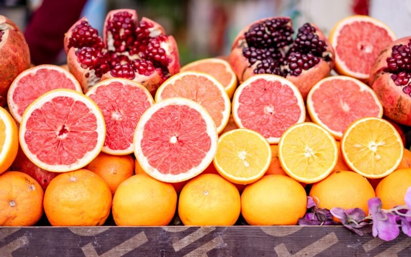 Boost Your Metabolism: Top Foods for Natural Fat Burn