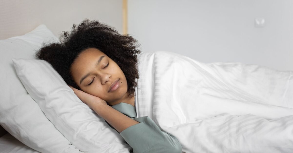 Sleep & Weight Loss: The Unseen Connection Revealed