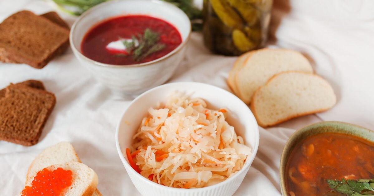 Gut Health Foods: Your Daily Guide to a Thriving Gut