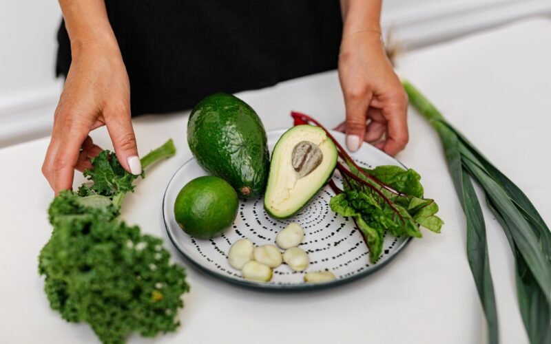 Thyroid Diet: Foods to Eat & Avoid for Optimal Health