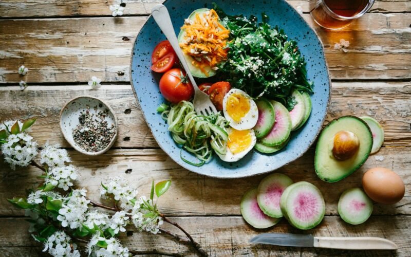 Intermittent Fasting vs Daily Calorie Restriction: What the Evidence Actually Says