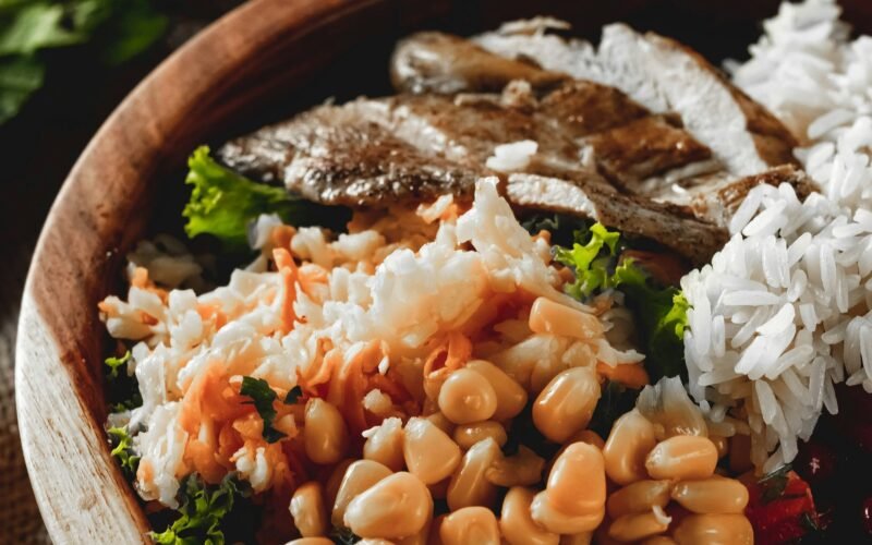 How Much Protein Should You Eat Per Day for Weight Loss (and Muscle Retention)